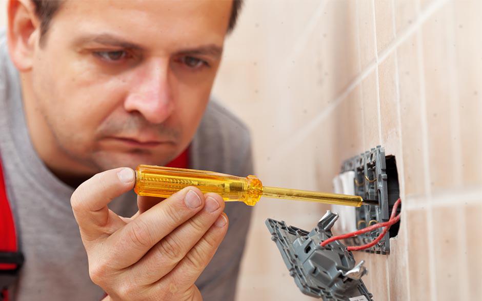 électricien urgence Courbevoie